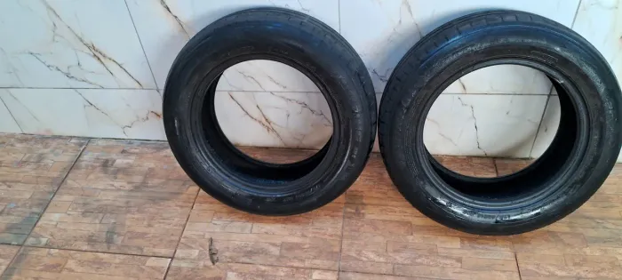 Pneu Dunlop aro 14