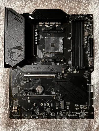 Placa mãe B550 MSI Gaming Plus AM4 DDR4 Gamer AMD Novinha OLX Pay