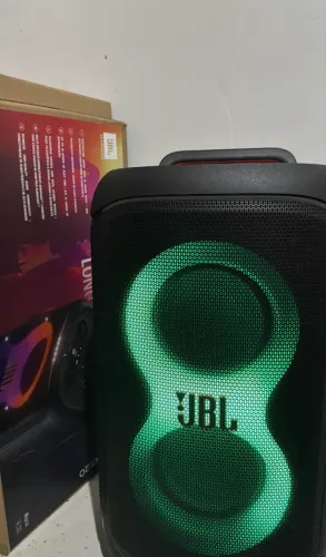 JBL partybox modelo 520