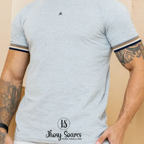T-shirt com punho 