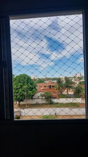 Vende-se 4 Telas de Proteção 