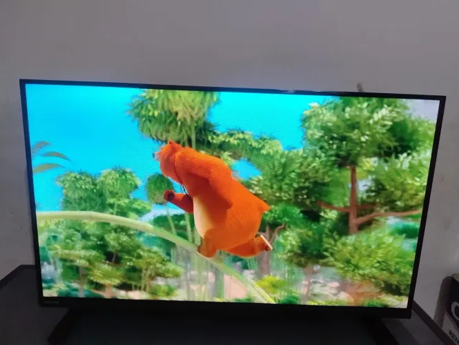Smart TV Toshiba 32 polegadas bord infinita