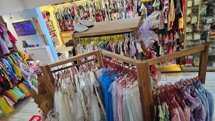 Expositor de roupas