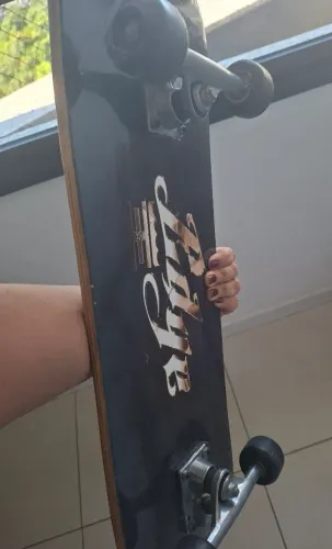 Skate para iniciante - pouco usado.
