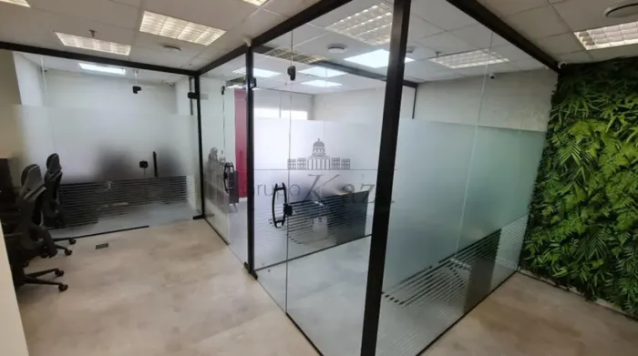 Conjunto Comercial - Moema - 46m².