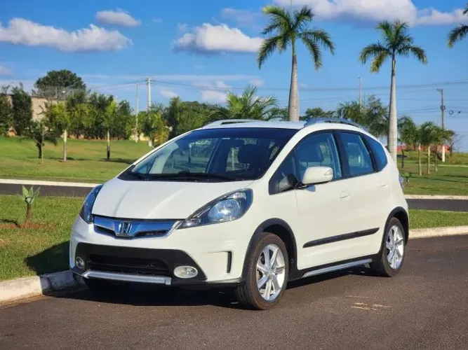 Honda Fit Twist 1.5 Flex 16V 5P Aut. 2013