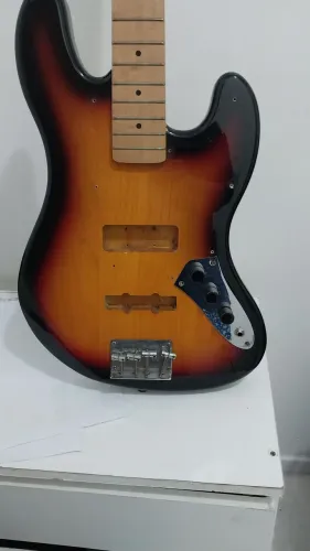 Baixo jazz bass vogga