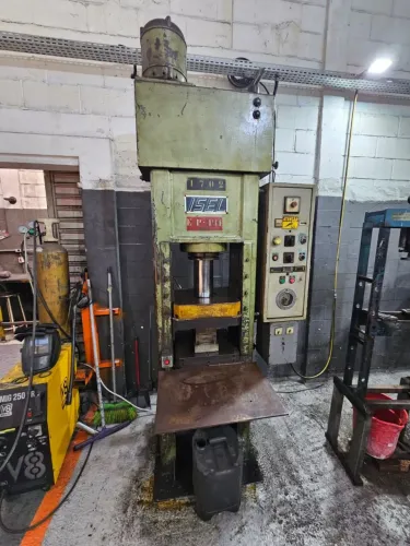 Prensa Hidráulica Industrial 200 Toneladas para Mangote e Borracha