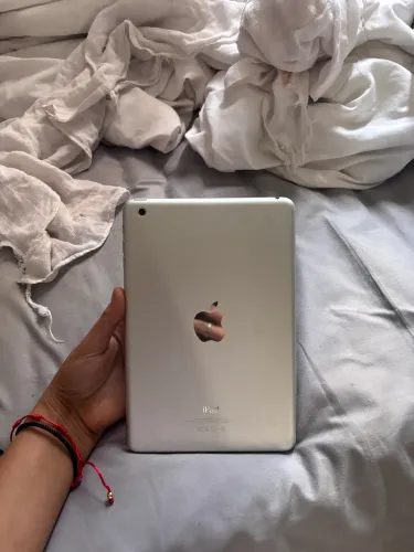 ipad mini 3 32G prata