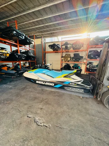 Jet Ski Seadoo 130 com carretinha 