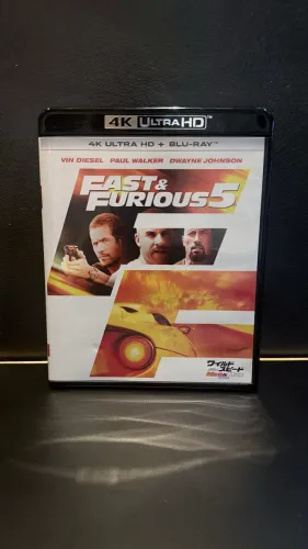 Velozes e Furiosos 5 - Operação Rio (Bluray sem dublagem ou legenda em PT/BR)