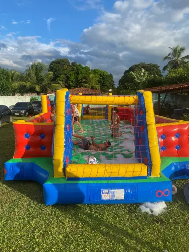 Alugo futebol de sabão