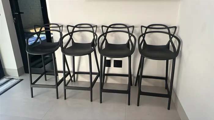 Banquetas Allegra 