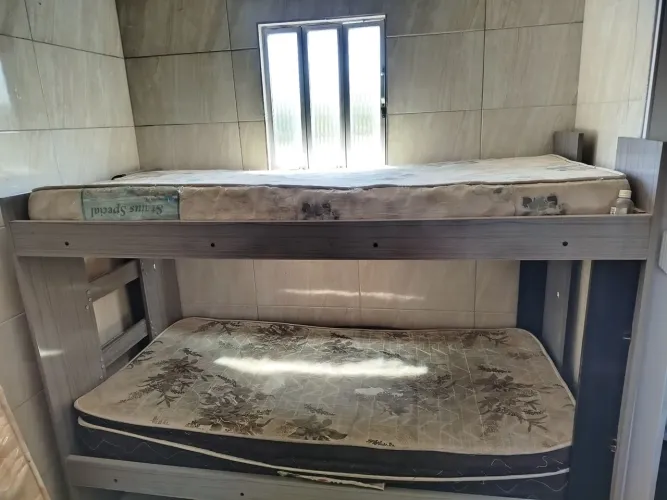 cama beliche vendesse sem os colchões valor 600,00 zap *58