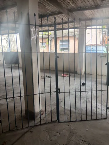 Vende _se este portão