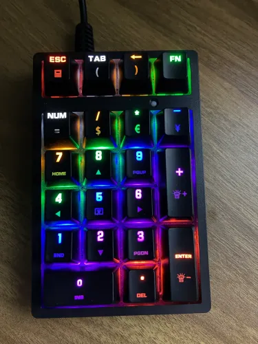 Teclado numérico retroiluminado GAMER