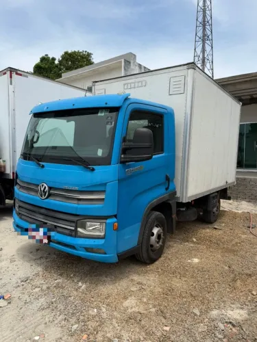 CAMINHÃO VW EXPRESS DELIVERY BAÚ - PRONTO PARA TRABALHAR!