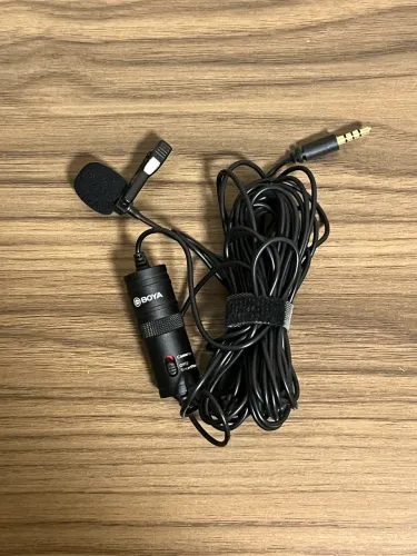 Microfone Boya BY-M1 Lapela Profissional - Para Celular e Câmera