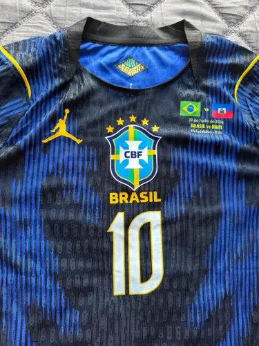Camisa 2 oficial brasil x haiti modelo jogador