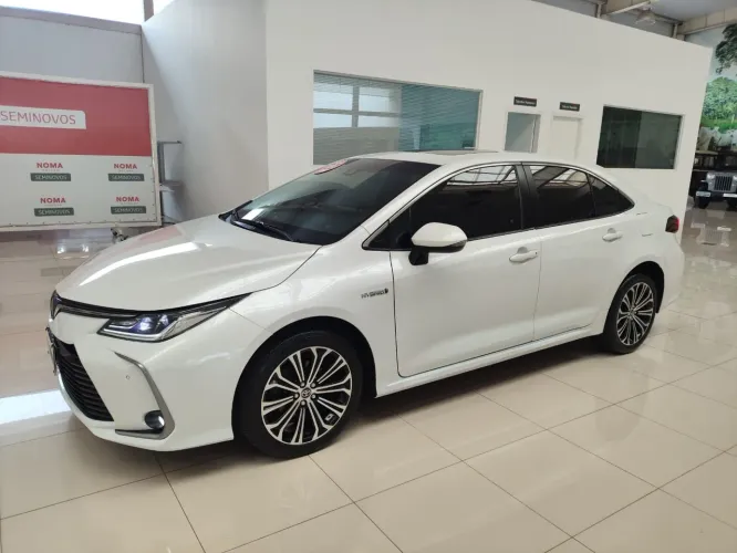 Toyota Corolla Altis Prem. Hybrid 1.8 Flex AUT 2022