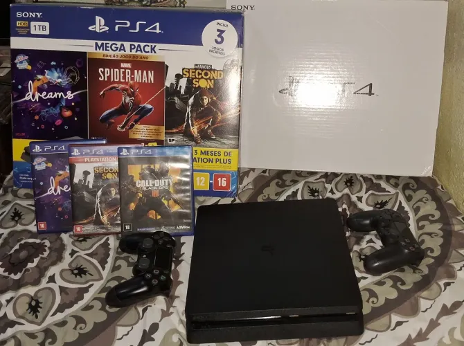 Ps4 slim 1 tb na caixa, 2 controles, 5 jogos