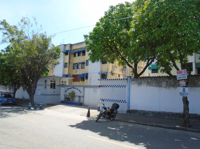 A BEZERRA - Rua Alcantara Bilhar, 677, apto 404, BL E - Aproximadamente 60,94M² com sala,