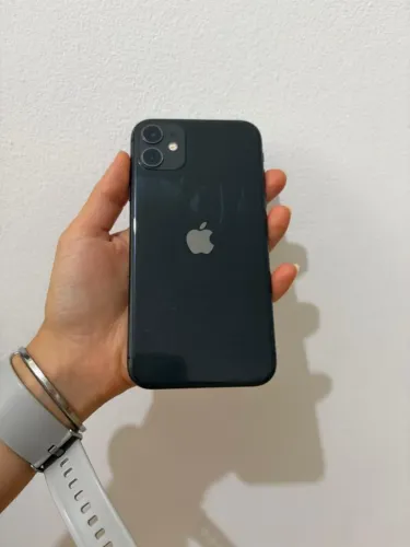 iPhone 11 64GB