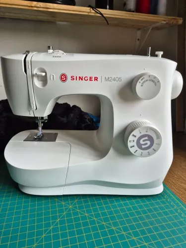 Máquina de costura Singer NOVA