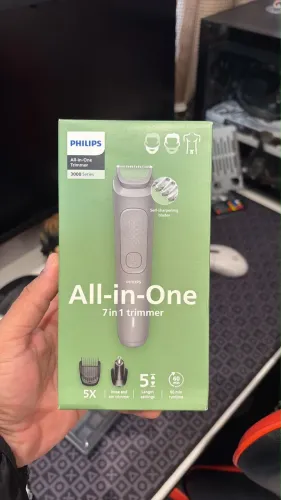 APARADOR DE PÊLOS PHILIPS - BARBA CORPO E ROSTO! LANÇAMENTO.