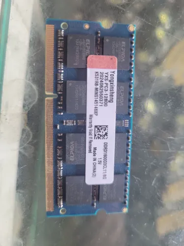 Memória RAM 8GB DDR3 Notebook - Usada