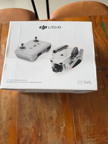 Drone Lito x1 combo com controle sem tela