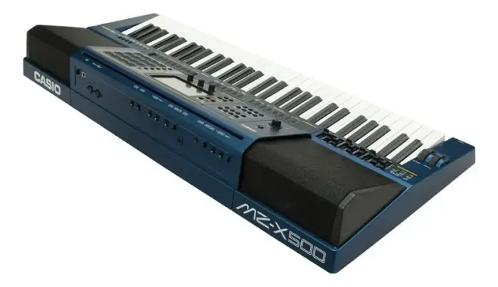 Teclado Musical - Estado de Novo - Foi usado menos de 10 vezes