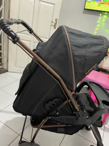 Carrinho de bebê