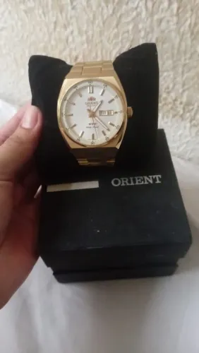 Vende-se relógio orient pouco tempo de uso