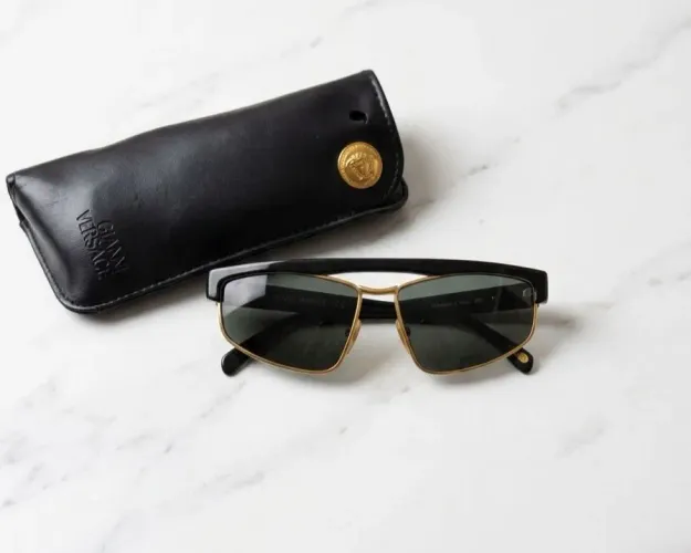 Óculos Gianni Versace vintage