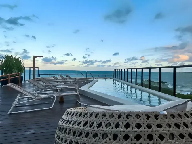 FLAT MOBILIADO PÉ NA AREIA JARDIM OCEANIA