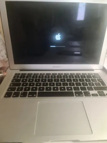 MacBook Air 2015 13,3 Pol