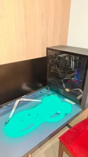 PC GAMR COM MONITOR RYZEN 9 3900X ARC.A750 32GB RAM