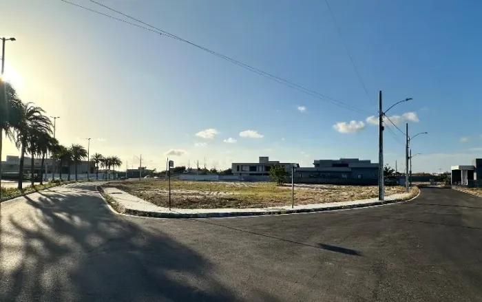 DIRETO COM PROPRIETÁRIO TERRENO ESQUINA lote no Condominio Alamoana