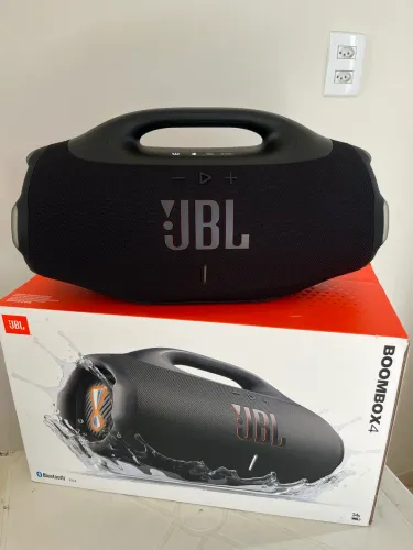 JBL Boombox 4 Nova lacrada na caixa com garantia