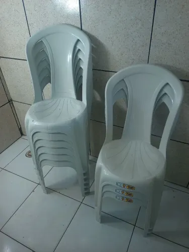 5000 jogos de cadeira e mesa