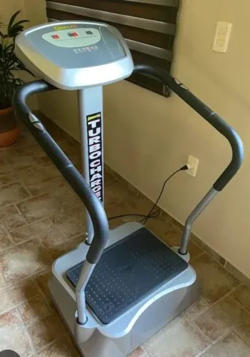 Plataforma vibratória energym turbo charger