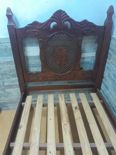 Cama antiga rustica
