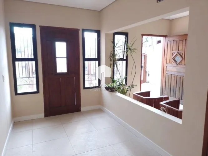 Casa à venda no bairro Jardim Flamboyant em Campinas