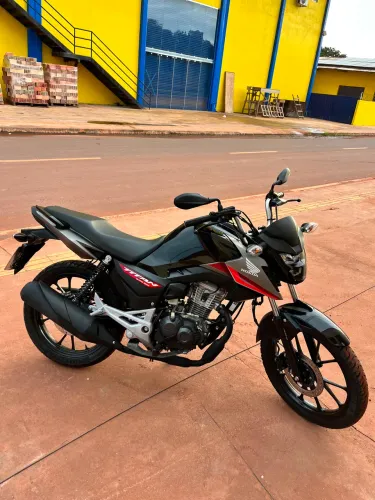Honda CG 160 Titan 2026 - 6.000 km - 6 meses de uso - R$ 20 mil
