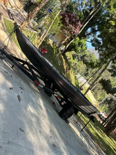 Barco de alumínio 5.5M c/ carretinha