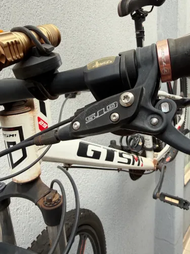 Bicicleta GTS M1 - roda magnésio