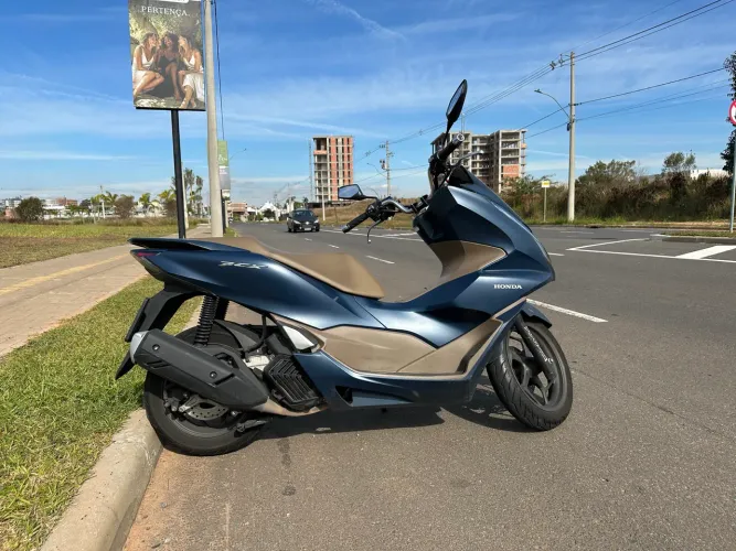 Honda PCX DLX 160 ABS