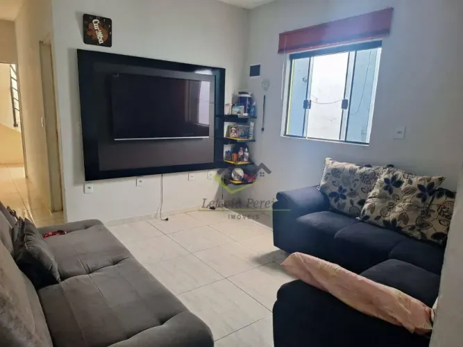 Sobrado com 4 dormitórios à venda, 105 m² por R$ 480.000,00 - Vila Jurema - Ferraz de Vasc
