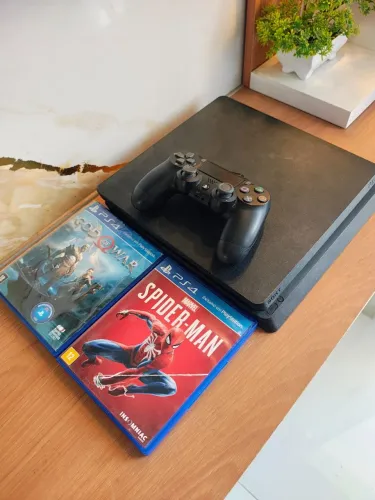 PS4 Slim 1 TB - Garantia - Controle Original e Jogos